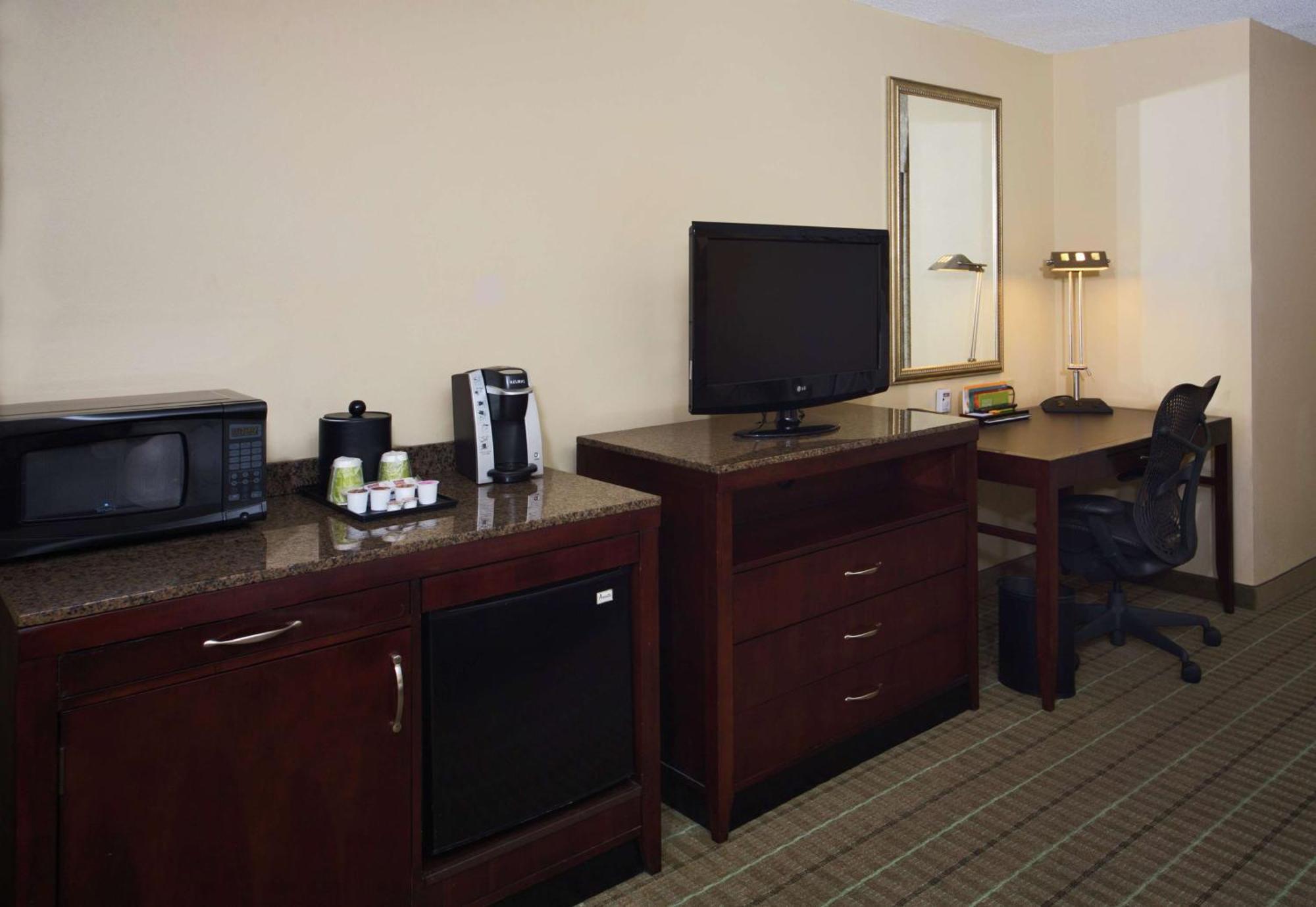 Hilton Garden Inn Valdosta Eksteriør bilde